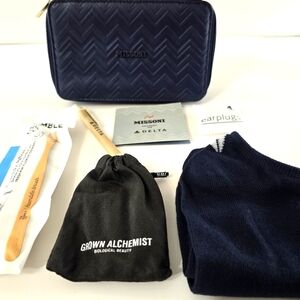 Missoni x Delta Faux Leather Vanity Cosmetic Toiletry Beauty Pouch Bag Bundle